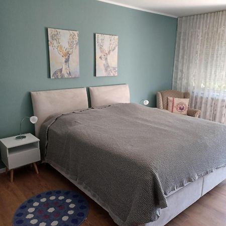 Ferienwohnung Am Hirschpark 바트피르몬트 외부 사진